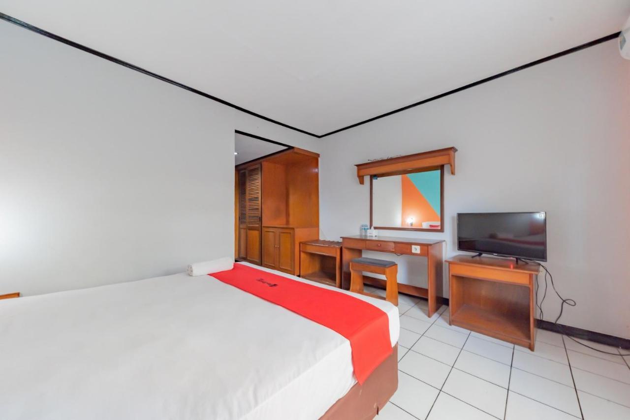Reddoorz Near Plaza Balikpapan Hotel Exterior photo