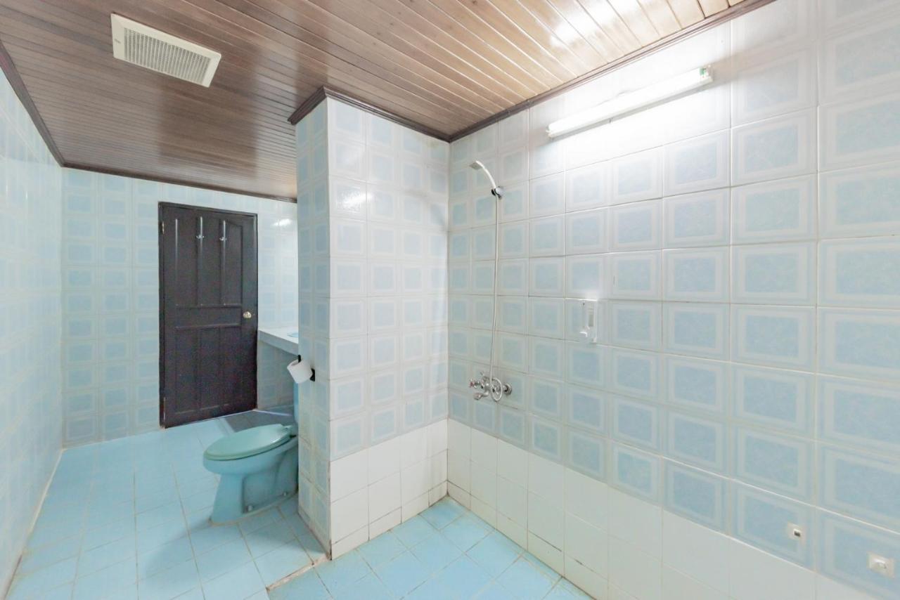 Reddoorz Near Plaza Balikpapan Hotel Exterior photo